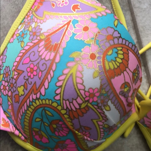 Bikini Top - Picture 2 of 5